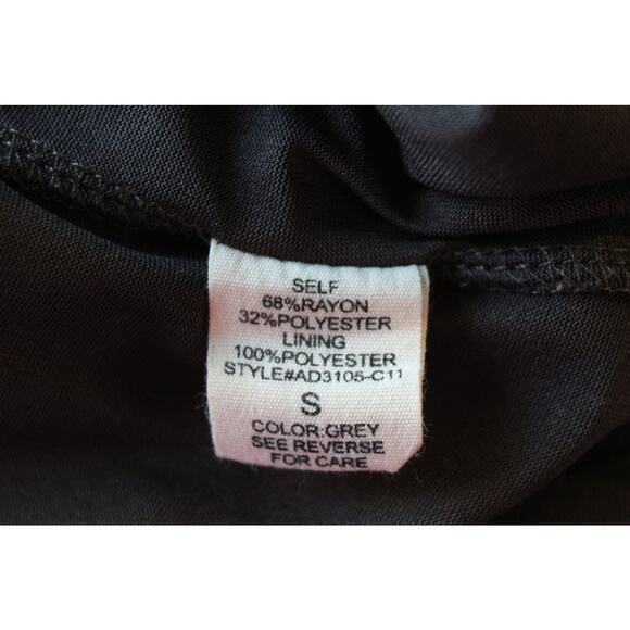 a’reve Gray Short Sleeve V-Neck Layered Hem Dress Women’s Size S - Picture 5 of 7